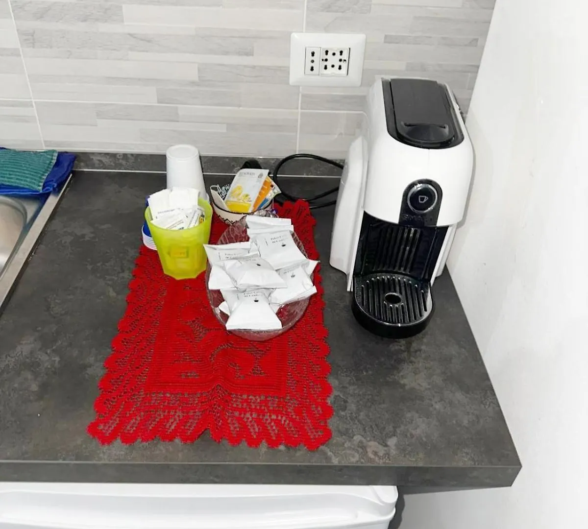 Bed & Breakfast Marina Room Aeroporto di Catania Fontana Rossa